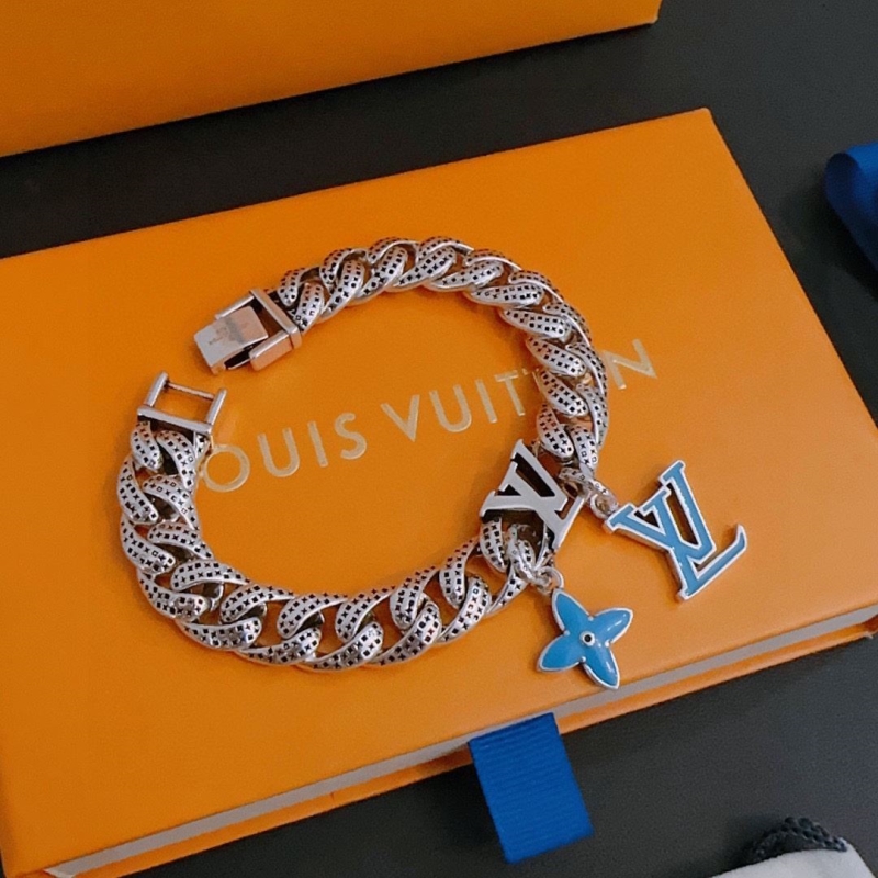 LV Necklaces